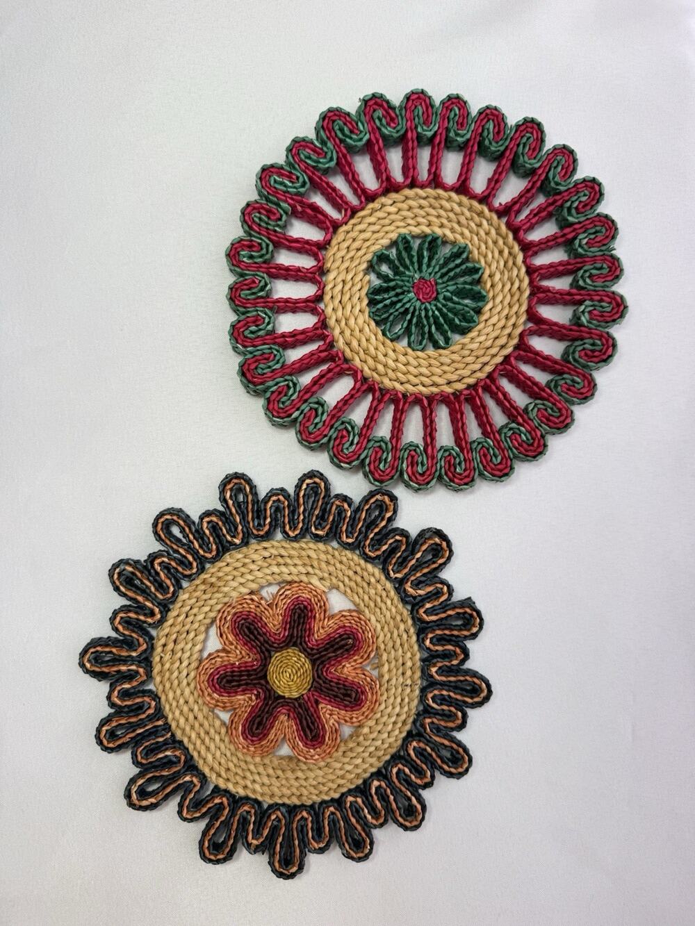 Pair Of Vintage Hot Pad Pot Holder Woven Rattan Raffia Wicker Straw Trivets
